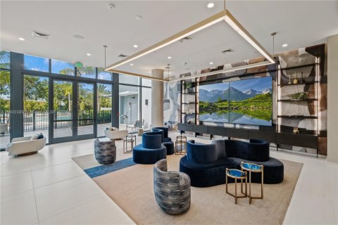 Condominio en alquiler en Hallandale Beach, Florida, 2 dormitorios, 117.43 m2 № 1952693 - foto 28