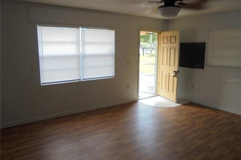House in Ocala, Florida 2 bedrooms, 93.65 sq.m. № 1743556 - photo 15