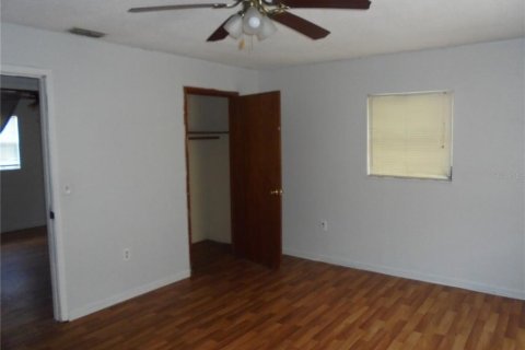 House in Ocala, Florida 2 bedrooms, 93.65 sq.m. № 1743556 - photo 12