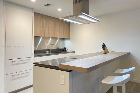 Снять в аренду кондоминиум в Майами, Флорида 2 спальни, 102.84м2, № 2079404 - фото 4