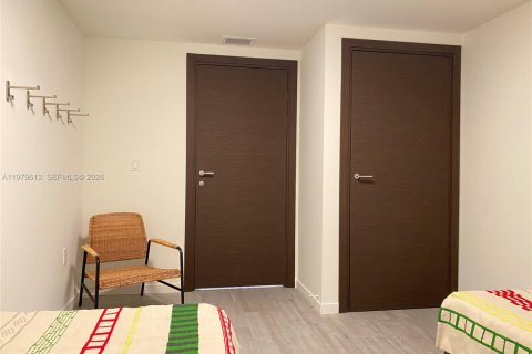 Снять в аренду кондоминиум в Майами, Флорида 2 спальни, 102.84м2, № 2079404 - фото 17