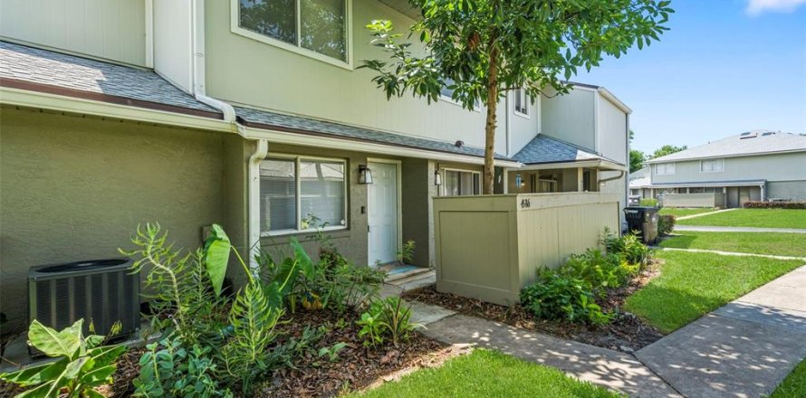 Condo in Orlando, Florida, 2 bedrooms  № 2205133