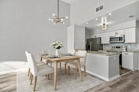 Condo in Kissimmee, Florida, 3 bedrooms  № 2100023 - photo 11