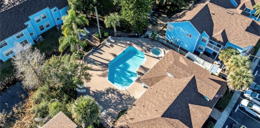 Condo in Kissimmee, Florida, 3 bedrooms  № 2100023