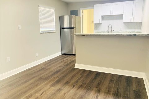 Appartement à louer à Tampa, Floride: 1 chambre, 42.36 m2 № 1903245 - photo 4