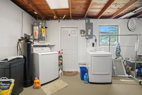 Villa ou maison à vendre à New Port Richey, Floride: 2 chambres, 153.75 m2 № 2396770 - photo 29