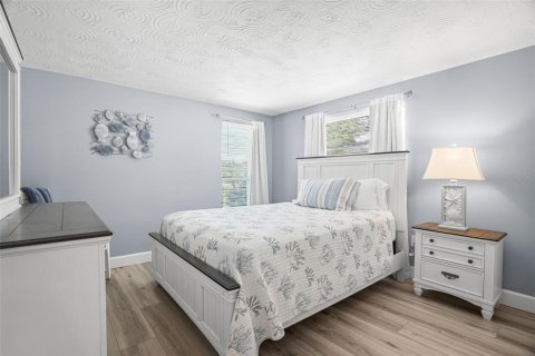 Villa ou maison à vendre à New Port Richey, Floride: 2 chambres, 153.75 m2 № 2396770 - photo 21