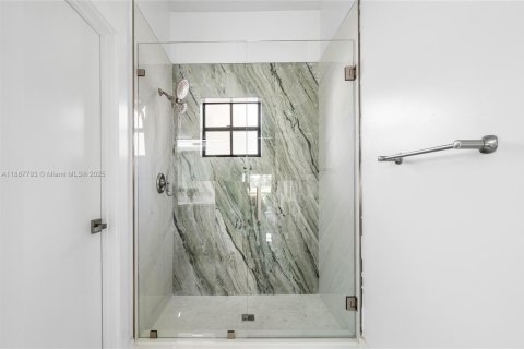 Adosado en alquiler en Boynton Beach, Florida, 2 dormitorios, 120.4 m2 № 1938796 - foto 22