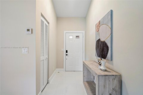 Adosado en alquiler en Boynton Beach, Florida, 2 dormitorios, 120.4 m2 № 1938796 - foto 4