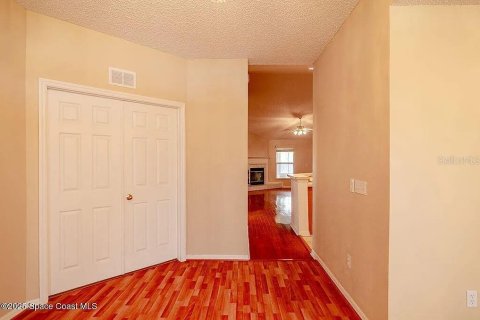 Casa en alquiler en Palm Bay, Florida, 4 dormitorios, 228.08 m2 № 2097483 - foto 4