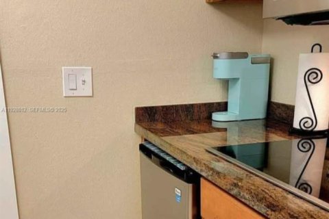 Appartement à louer à Hollywood, Floride: 1 chambre, 1038.55 m2 № 1988250 - photo 7