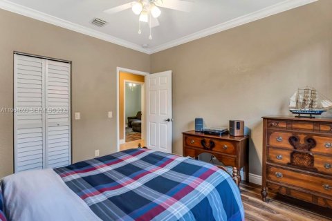 Villa ou maison à vendre à Weston, Floride: 5 chambres, 256.78 m2 № 2030510 - photo 24