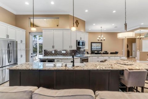 Villa ou maison à vendre à Weston, Floride: 5 chambres, 256.78 m2 № 2030510 - photo 5