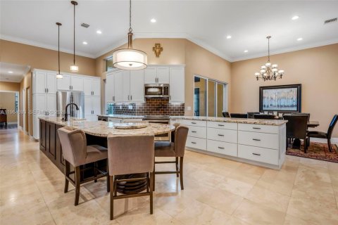 Villa ou maison à vendre à Weston, Floride: 5 chambres, 256.78 m2 № 2030510 - photo 8