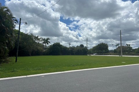 Commercial property in Boynton Beach, Florida № 2146254 - photo 5