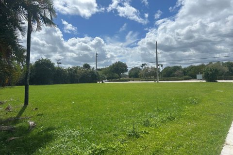 Commercial property in Boynton Beach, Florida № 2146254 - photo 2