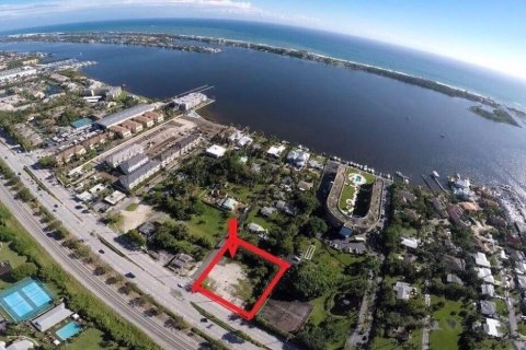 Commercial property in Boynton Beach, Florida № 2146254