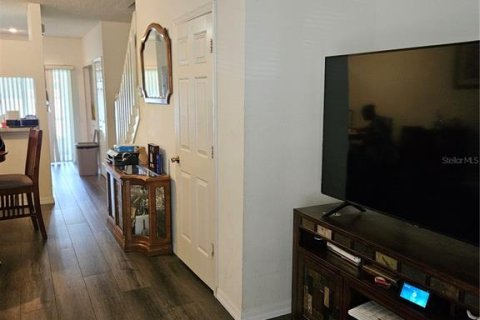 Townhouse in Wesley Chapel, Florida 2 bedrooms, 110 sq.m. № 1577160 - photo 7
