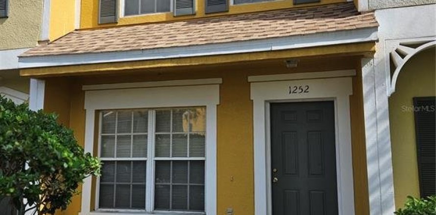 Townhouse in Wesley Chapel, Florida 2 bedrooms, 110 sq.m. № 1577160