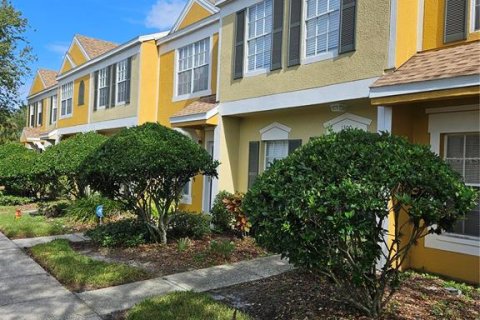 Townhouse in Wesley Chapel, Florida 2 bedrooms, 110 sq.m. № 1577160 - photo 3