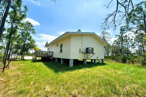 House in Punta Gorda, Florida 3 bedrooms, 112.69 sq.m. № 1901216 - photo 7
