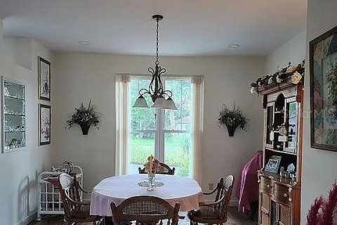 House in New Smyrna Beach, Florida 3 bedrooms, 350.15 sq.m. № 2112164 - photo 11