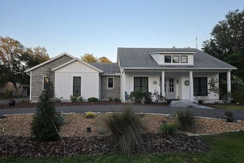 Casa en New Smyrna Beach, Florida 3 dormitorios, 350.15 m2 № 2112164