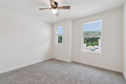 Touwnhouse à vendre à Osteen, Floride: 3 chambres, 163.32 m2 № 2306362 - photo 23