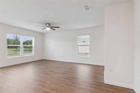 Touwnhouse à vendre à Osteen, Floride: 3 chambres, 163.32 m2 № 2306362 - photo 16