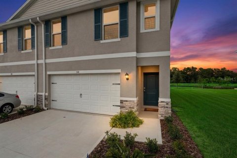 Touwnhouse à Osteen, Floride 3 chambres, 163.32 m2 № 2306362