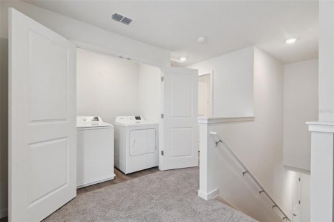 Touwnhouse à vendre à Osteen, Floride: 3 chambres, 163.32 m2 № 2306362 - photo 18