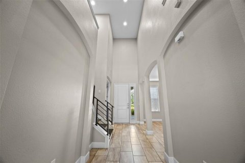 Casa en venta en Kissimmee, Florida, 6 dormitorios, 490.52 m2 № 1858122 - foto 10