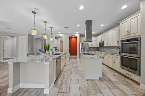 Casa en venta en Kissimmee, Florida, 6 dormitorios, 490.52 m2 № 1858122 - foto 24