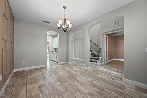 Casa en venta en Kissimmee, Florida, 6 dormitorios, 490.52 m2 № 1858122 - foto 14