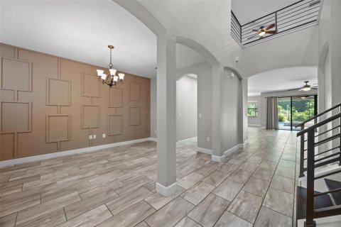 Casa en venta en Kissimmee, Florida, 6 dormitorios, 490.52 m2 № 1858122 - foto 12