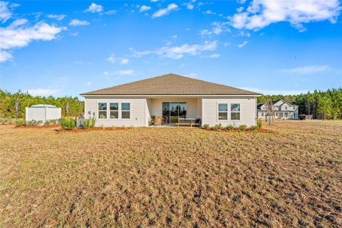 House in Flagler Beach, Florida 3 bedrooms, 229.47 sq.m. № 1885121 - photo 18