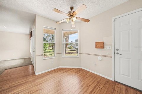 House in The Villages, Florida 2 bedrooms, 112.97 sq.m. № 2217578 - photo 2