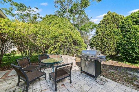 House in The Villages, Florida 2 bedrooms, 112.97 sq.m. № 2217578 - photo 20