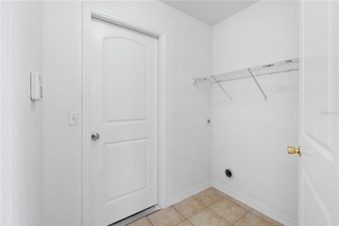 Casa en venta en Tavares, Florida, 4 dormitorios, 173.54 m2 № 1903033 - foto 13