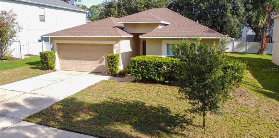 Casa en Tavares, Florida 4 dormitorios, 173.54 m2 № 1903033
