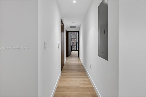 Condo in Miami, Florida, 3 bedrooms № 2251773 - photo 7