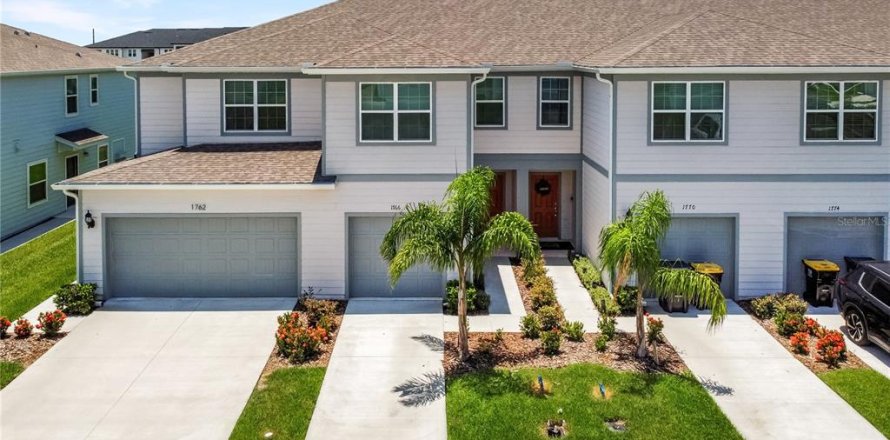 Adosado en Davenport, Florida 3 dormitorios, 161.28 m2 № 1789699