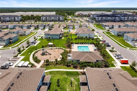 Adosado en alquiler en Davenport, Florida, 3 dormitorios, 161.28 m2 № 1789699 - foto 3