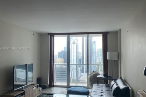 Снять в аренду кондоминиум в Майами, Флорида 1 спальня, 68.56м2, № 1890914 - фото 6