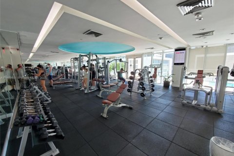 Снять в аренду кондоминиум в Майами, Флорида 1 спальня, 68.56м2, № 1890914 - фото 17