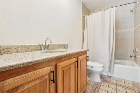 Casa en venta en DeLand, Florida, 5 dormitorios, 375.51 m2 № 1342577 - foto 30