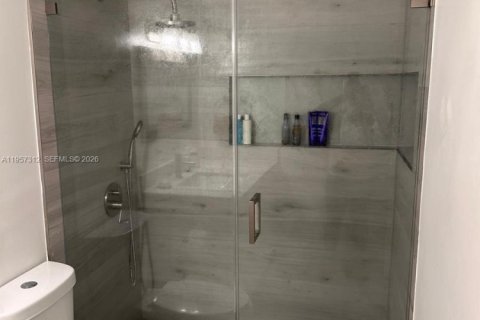 Снять в аренду кондоминиум в Халландейл-Бич, Флорида 1 спальня, 74.32м2, № 2011267 - фото 17