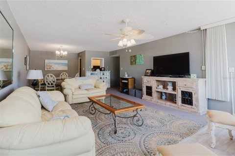 Condominio en alquiler en Dunedin, Florida, 2 dormitorios, 113.34 m2 № 1852752 - foto 13