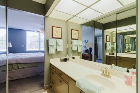 Condominio en alquiler en Dunedin, Florida, 2 dormitorios, 113.34 m2 № 1852752 - foto 15