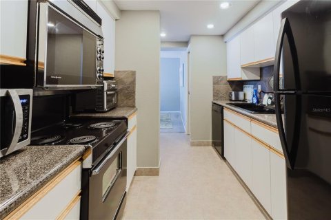 Condominio en alquiler en Dunedin, Florida, 2 dormitorios, 113.34 m2 № 1852752 - foto 4
